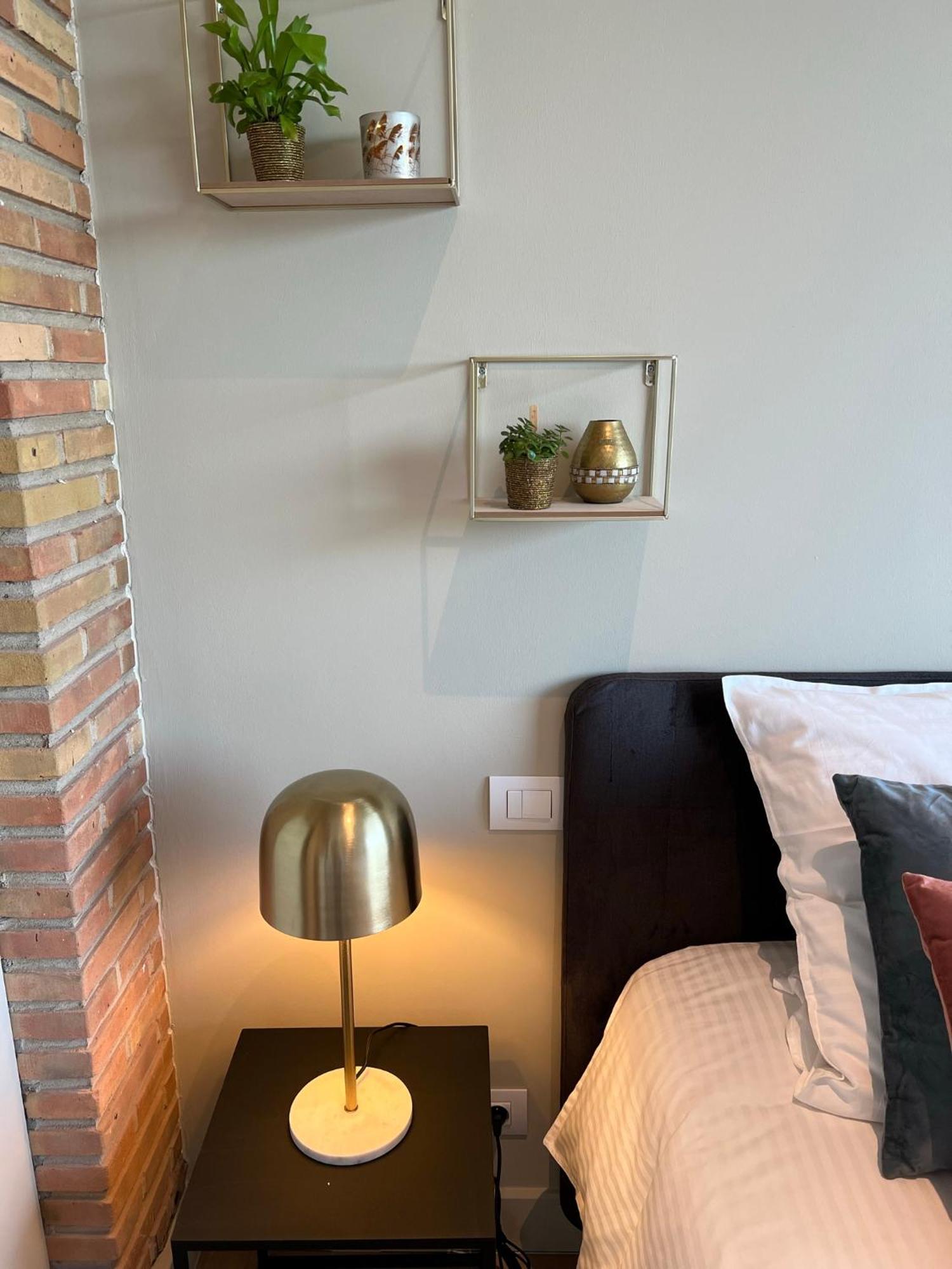 Tuss Bed and Breakfast Kortrijk Exteriör bild