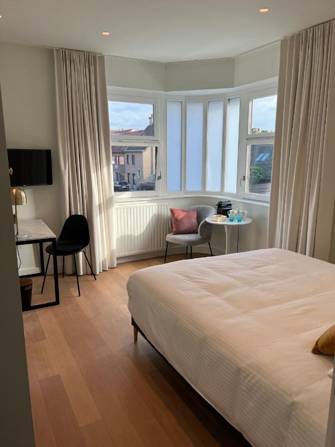 Tuss Bed and Breakfast Kortrijk Exteriör bild