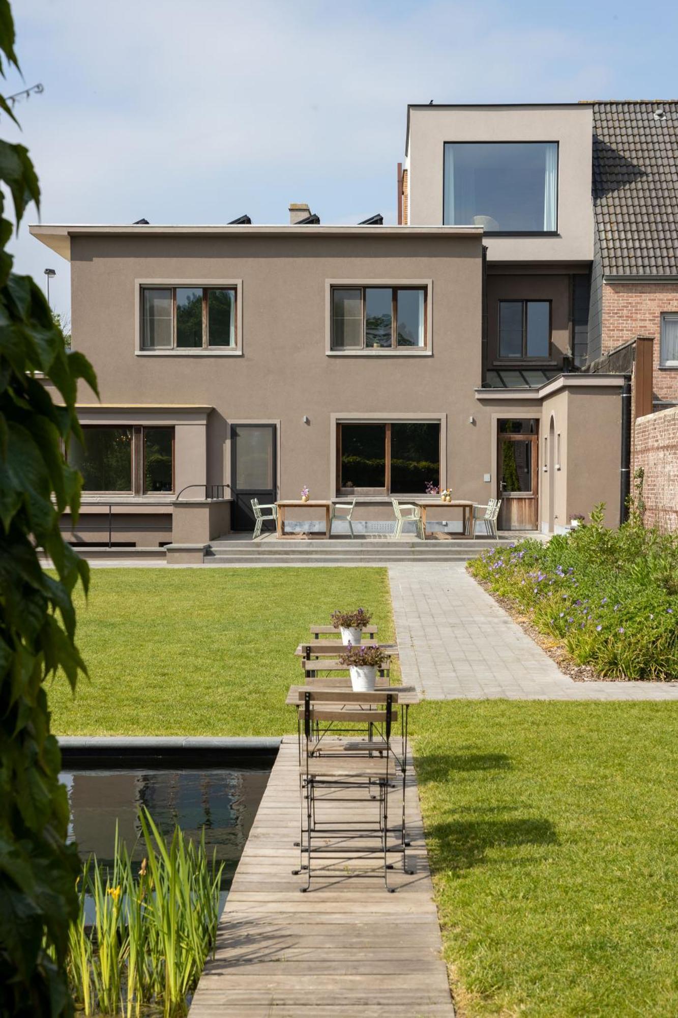 Tuss Bed and Breakfast Kortrijk Exteriör bild